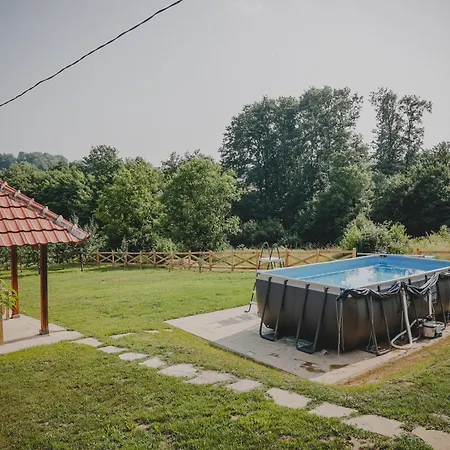 Stara Kuca I Brvnara Dom wakacyjny