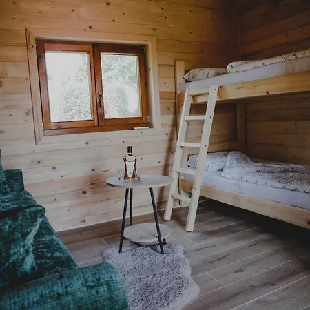 Stara Kuca I Brvnara *