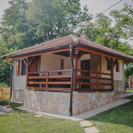 Stara Kuca I Brvnara Dom wakacyjny