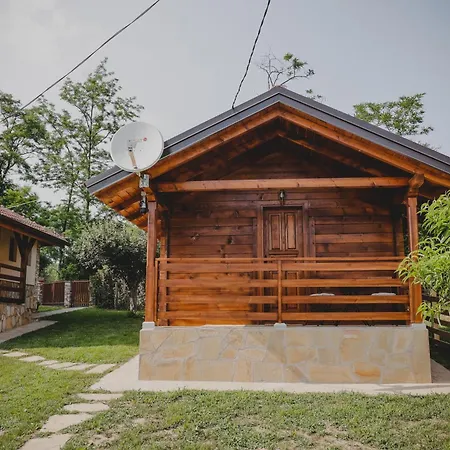 Dom wakacyjny Stara Kuca I Brvnara